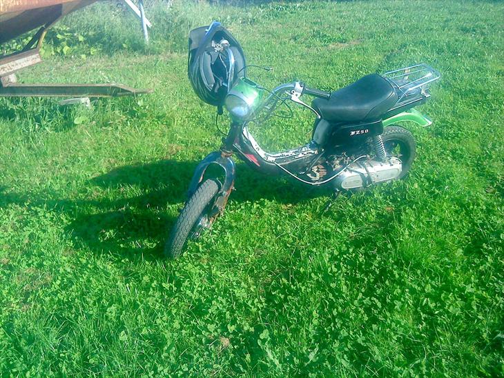 {{currentPhoto.altText}} billede {{currentPhoto.number}}