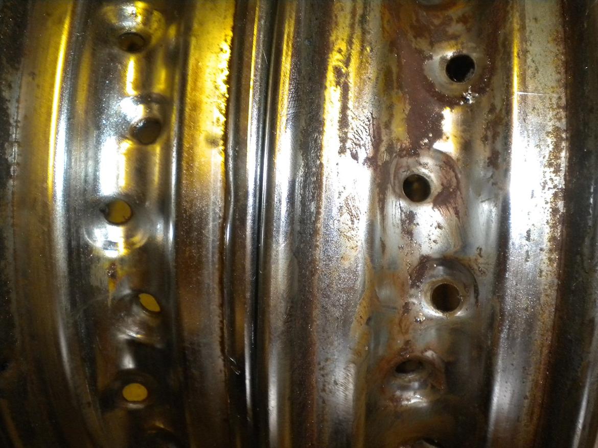 Renovering af Garelli Katia - Medens den var ved maler, kunne jeg jo meget passende renover hjul og hvad der ellers måtte værer. billede 30