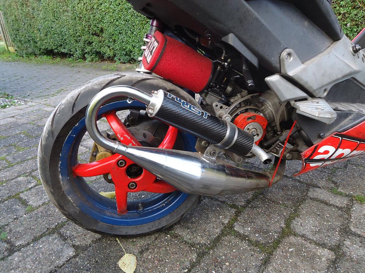 Aprilia SR50 R Factory - Spiderman Edition - Rigtig fin Roost! billede 5