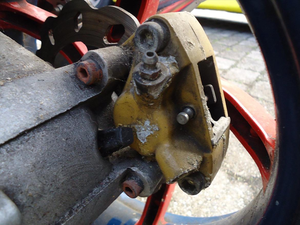 Aprilia SR50 R Factory - Spiderman Edition - Bagkaliber, mangler banjobolt og er ret irret! billede 8