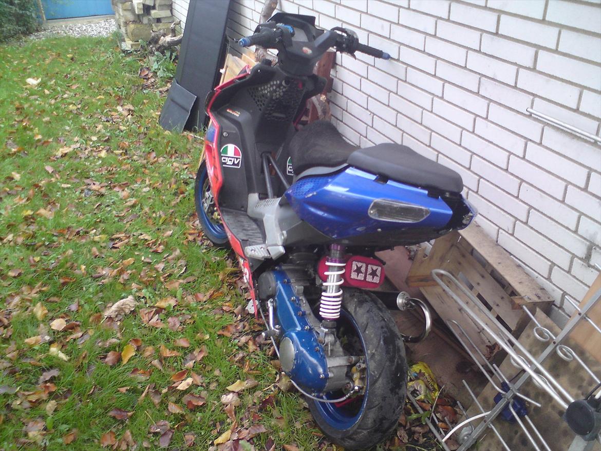 Aprilia SR50 R Factory - Spiderman Edition - Ude efter gen-samling. billede 54