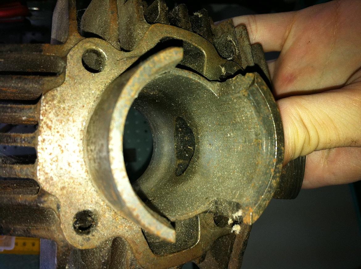 masser af reservedele til Yamaha FS1 fra mit projekt - den originale cylle
 billede 3