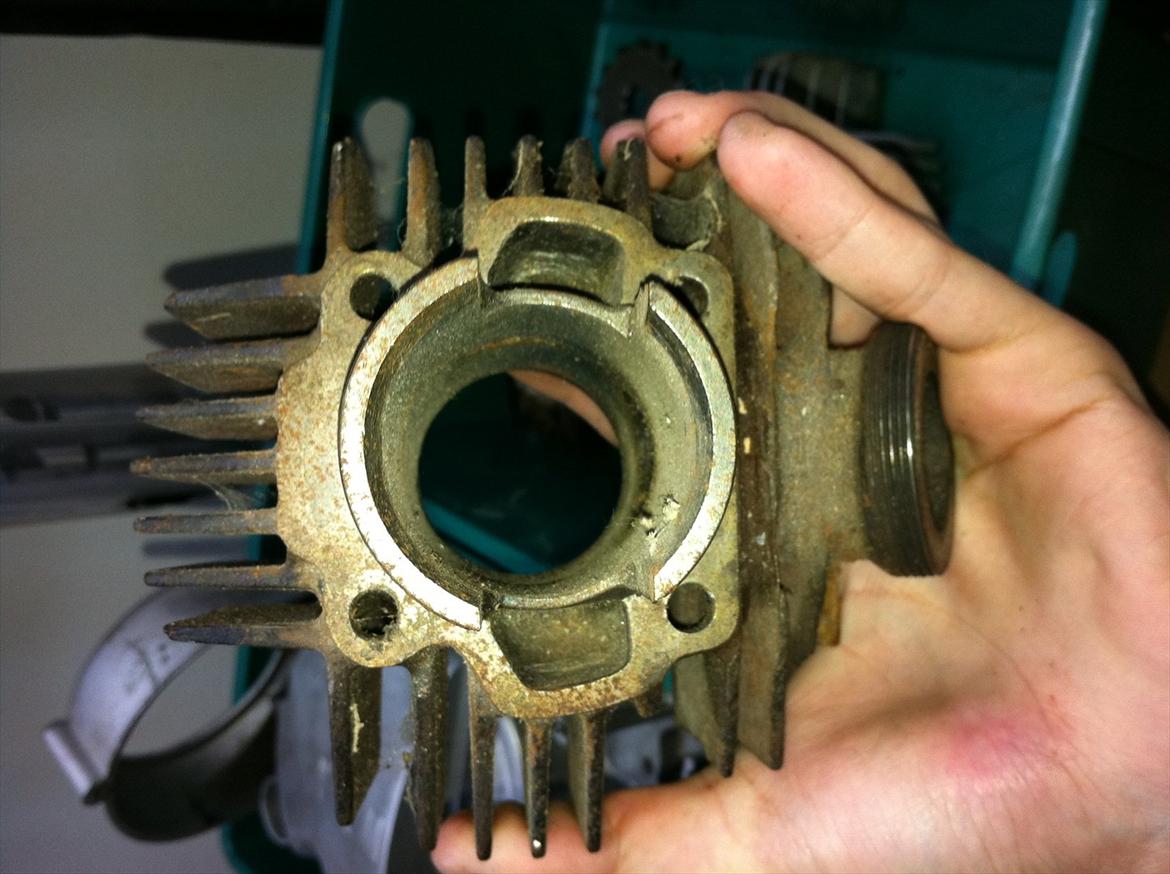 masser af reservedele til Yamaha FS1 fra mit projekt - den originale cylle
 billede 5