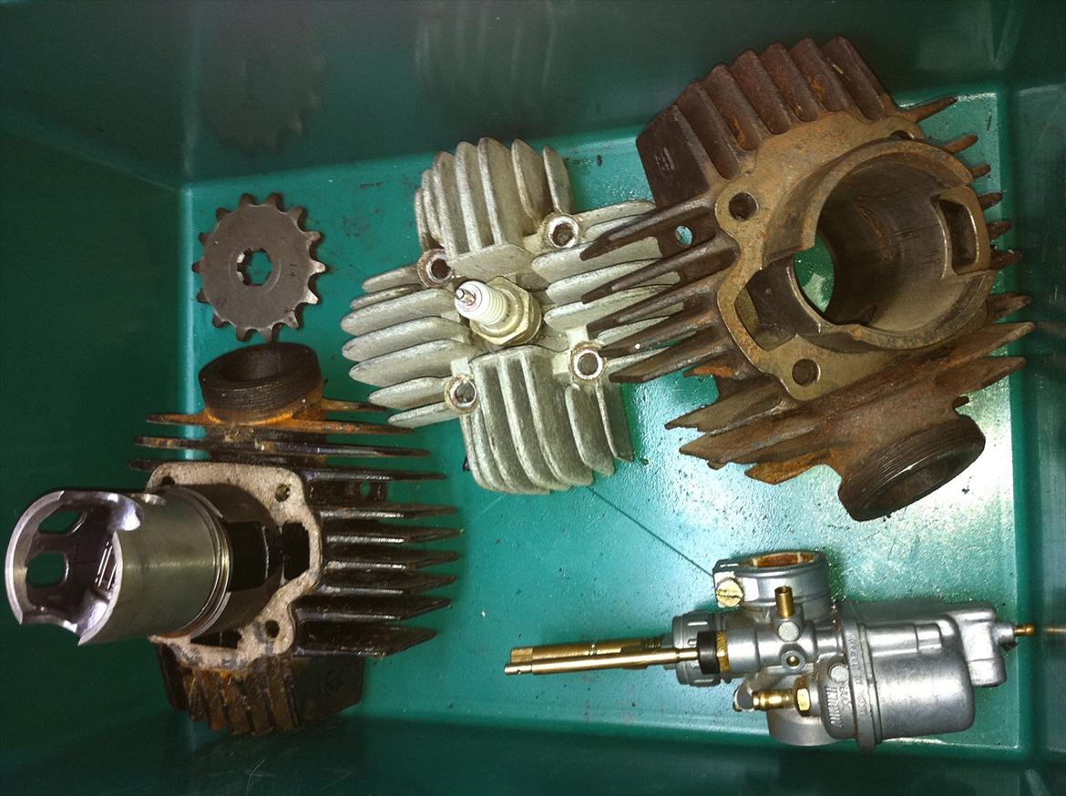 masser af reservedele til Yamaha FS1 fra mit projekt - original cylle 

og tunsæt (43mm + 16mm kabu) billede 12