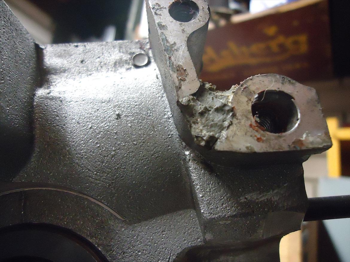 Aprilia SR50 R Factory - Spiderman Edition - Her har der været hul.
 billede 67