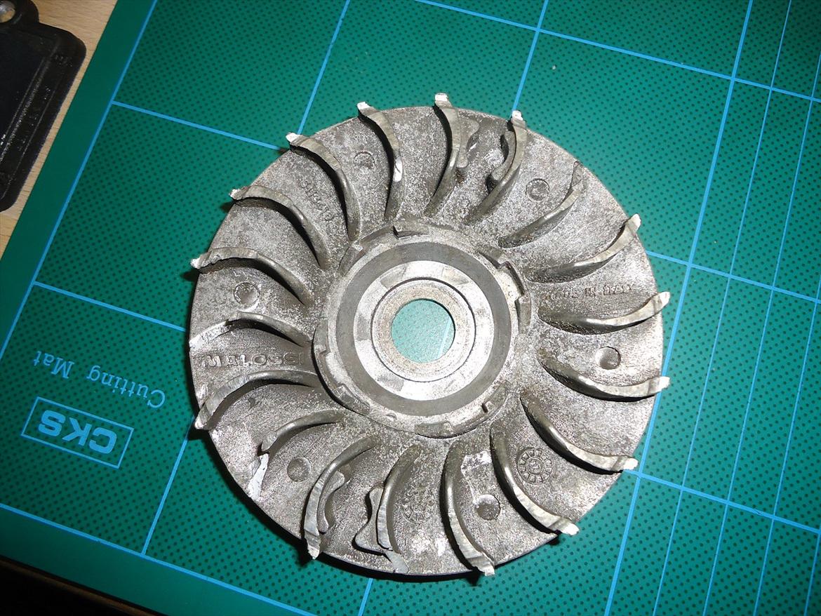 Aprilia SR50 R Factory - Spiderman Edition - Rimelig slidt MHR blæserhjul. billede 77