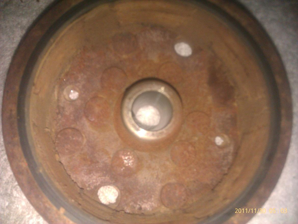 renovering af honda melody motor - tændning som den så ud da jeg skildte den ad..! billede 22