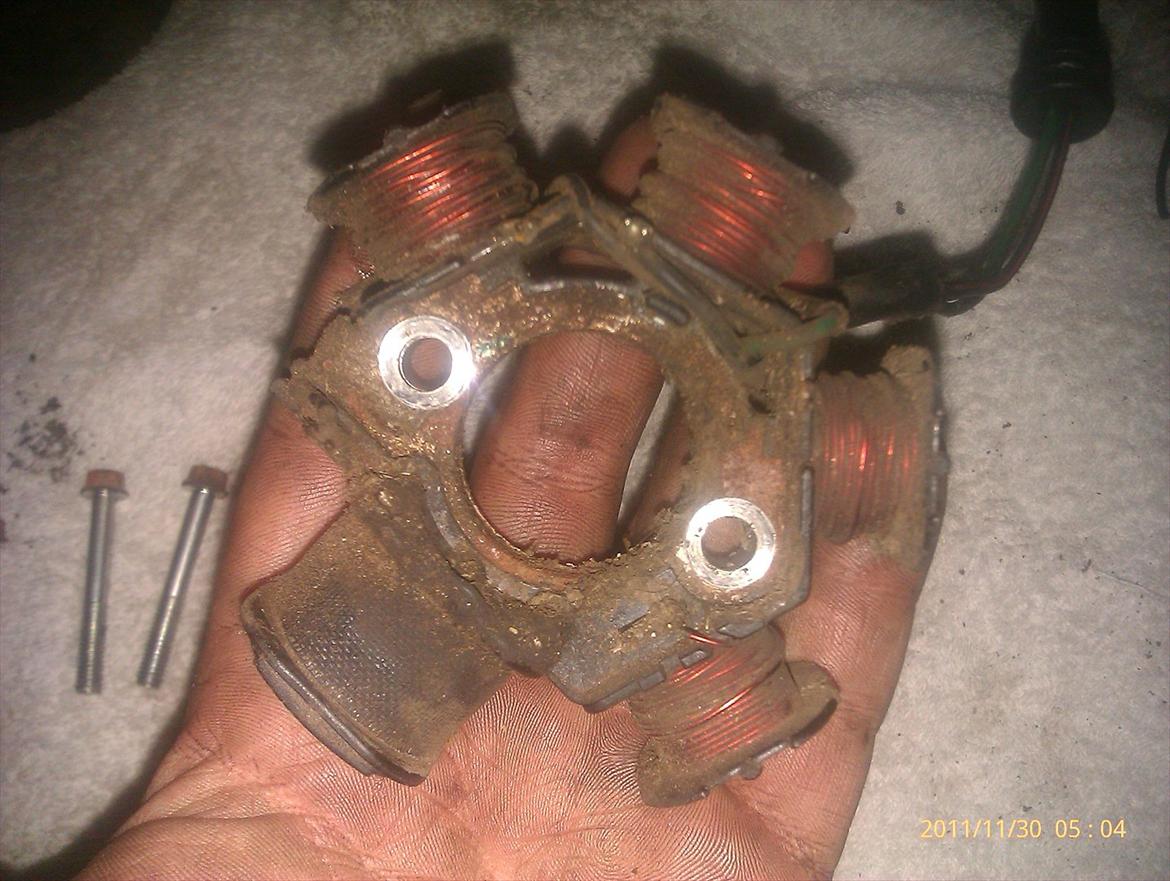 renovering af honda melody motor - tændning som den så ud da jeg skildte den ad..! billede 23