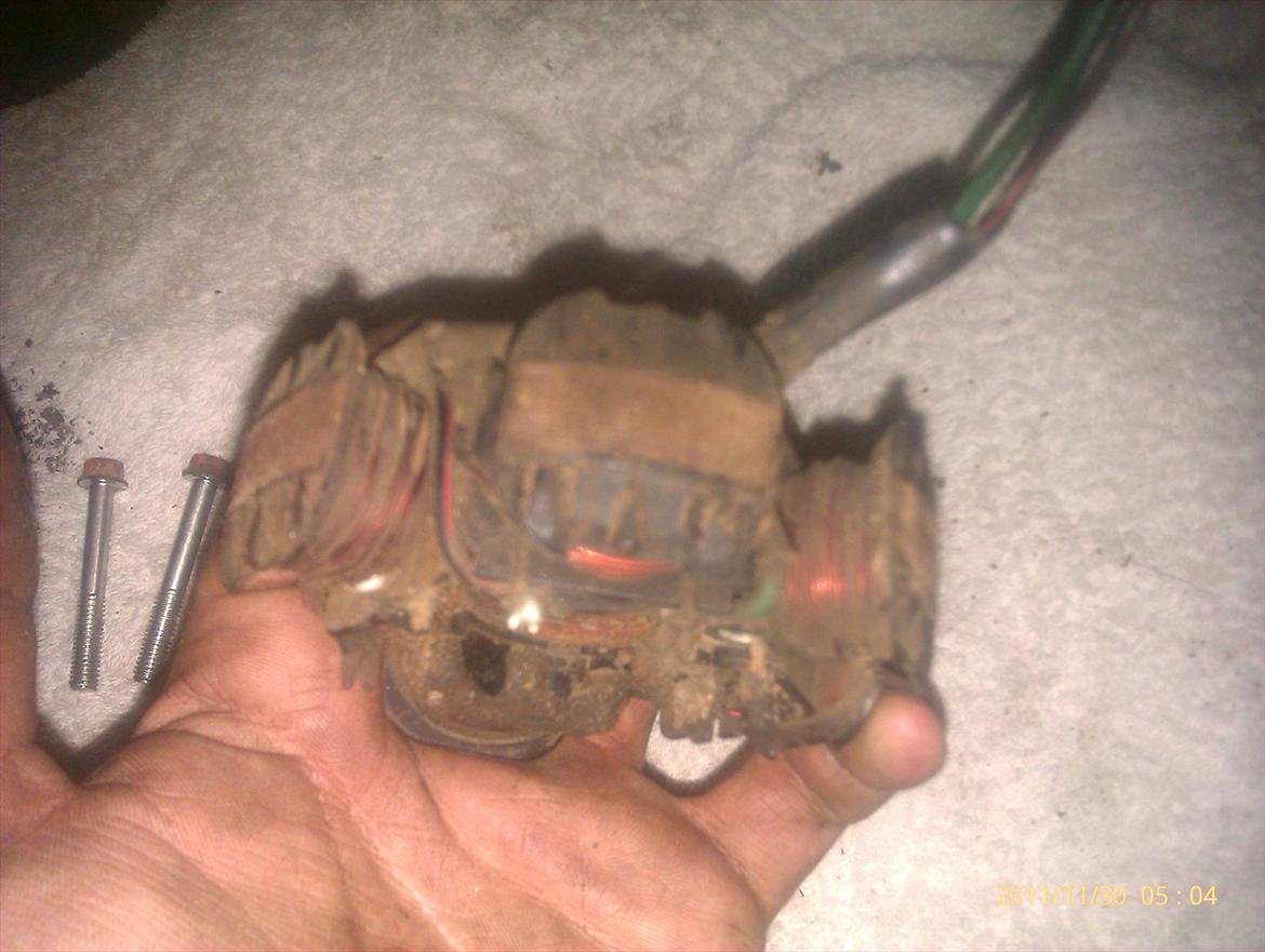 renovering af honda melody motor - tændning som den så ud da jeg skildte den ad..! billede 25