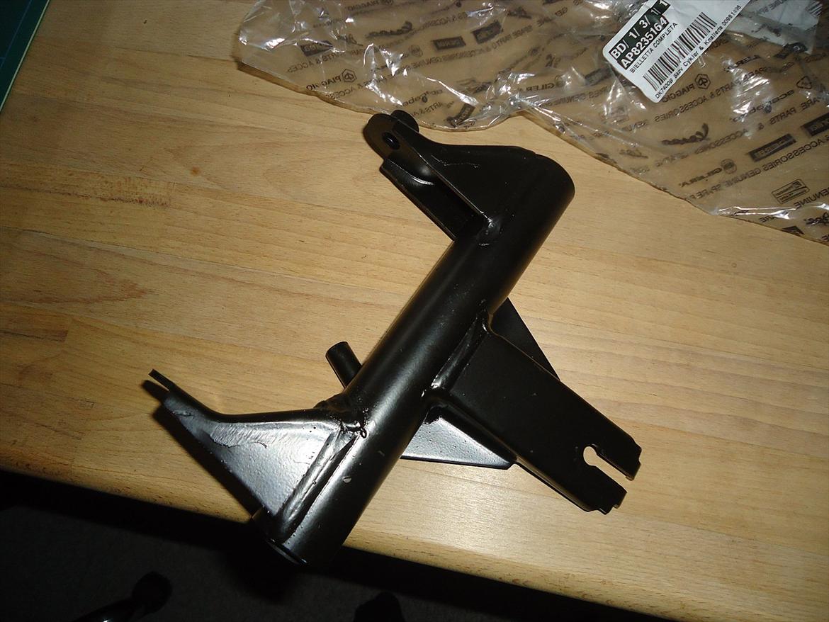 Aprilia SR50 R Factory - Spiderman Edition - Originalt nyt motorophæng. billede 141