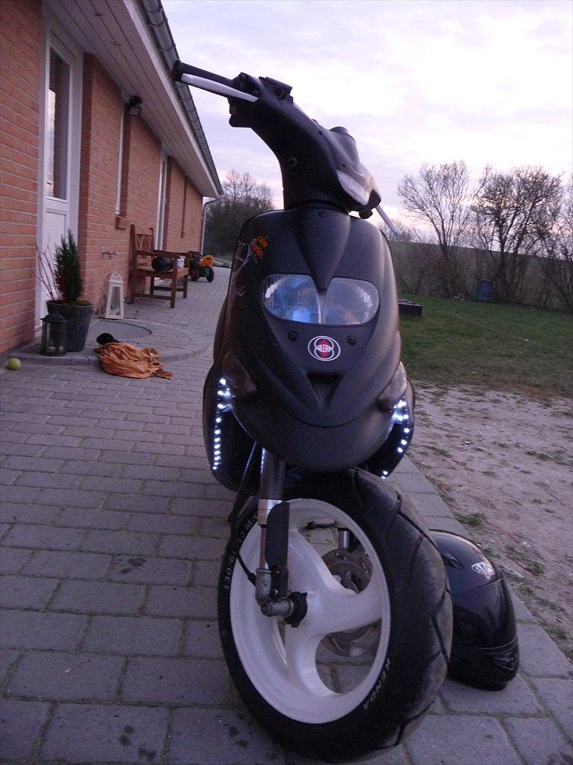 Gilera Stalker med hvide 13 nrg fælge billede 12
