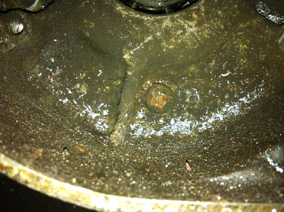 FZ50 renovering! - 3. skrue der skulle bores ud. billede 21