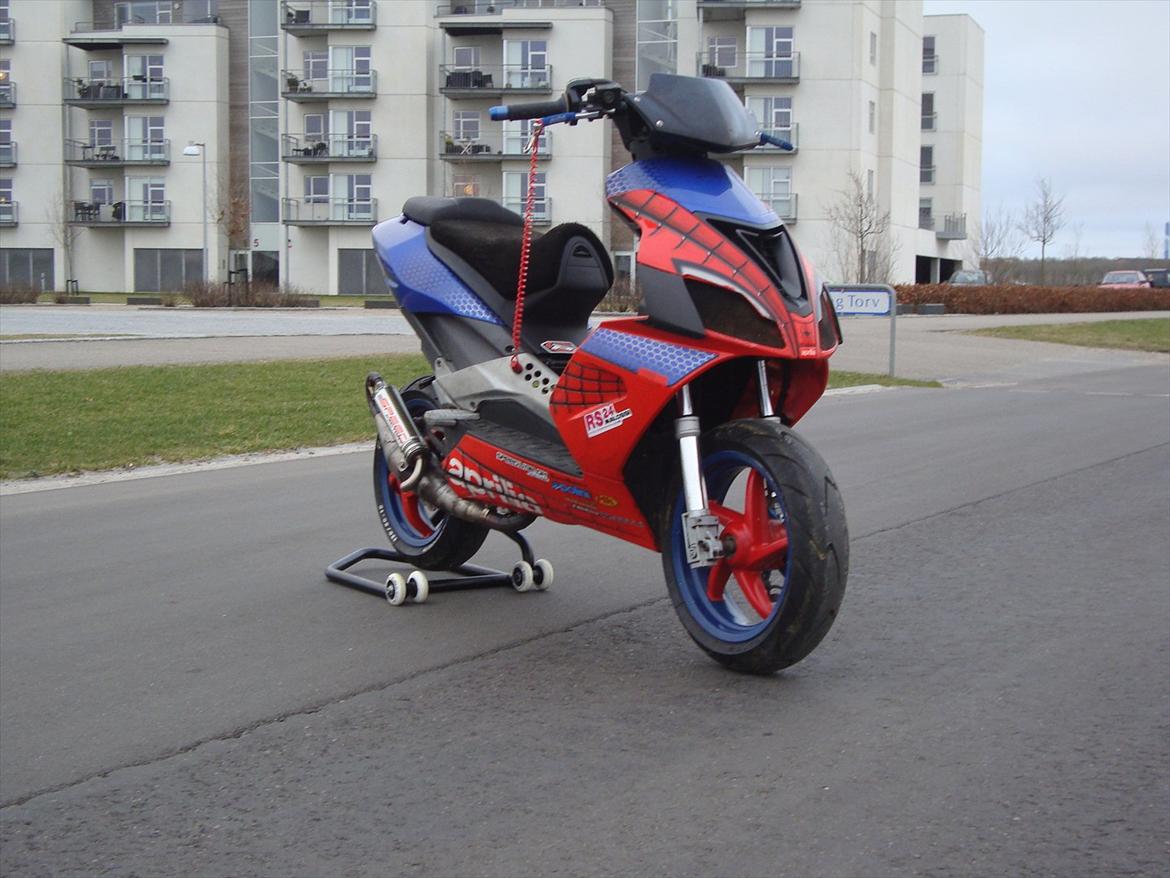 Aprilia SR50 R Factory - Spiderman Edition billede 186