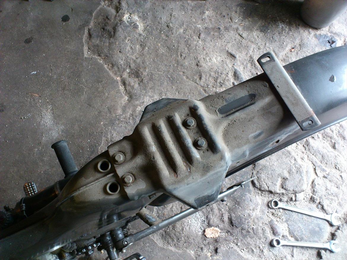 Kreidler florett GT 1967 - Det er så sådan et 45 år tykt lag støv ser ud, hehe. billede 15