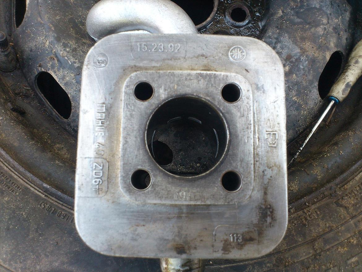 Kreidler Florett RS 1974. - Original Mahle 2,6ps cylinder, som bliver monteret som erstatning for det nuværende parmakit. billede 12