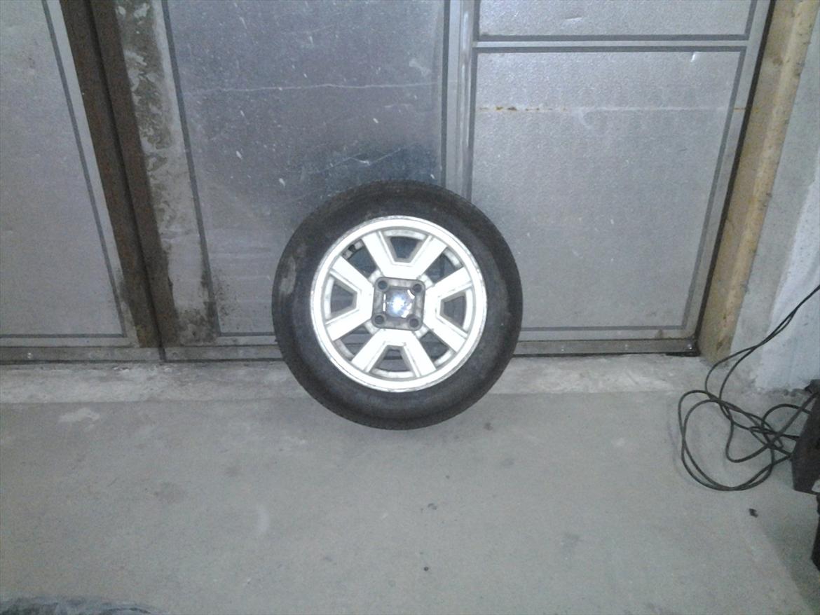 starlet kp60 (RWD Starlet) - celica/supre MA61 fælge billede 4