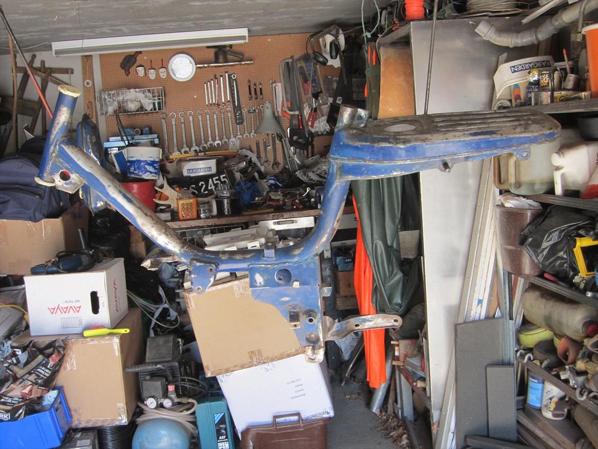 Le' Honda Amigo projekt - Stel og Tank slebet ned ;P billede 14