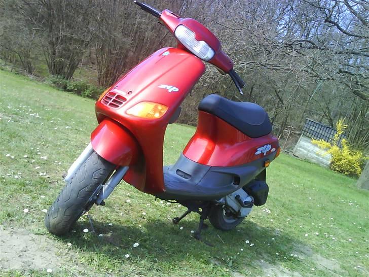 Mine Gamle Knallerter ;) - Ziiiiip! :D

Fik den for 1000 kr af en sød gammel dame og solgte den for 3600 to dage efter :D billede 9