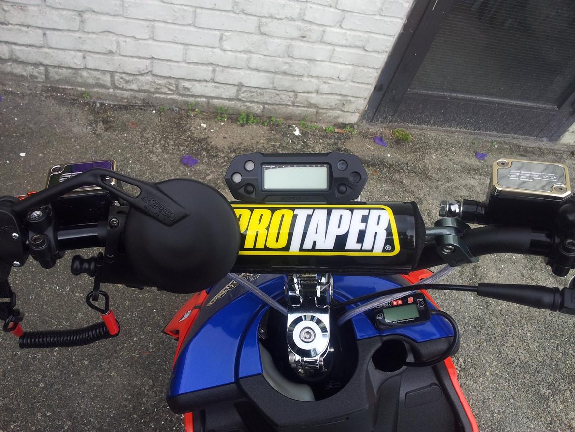 Nyere bilder av Aprilia SR50R Spiderman (BB86 Edition) billede 13