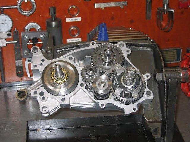 KREIDLER VAN VEEN billede 295