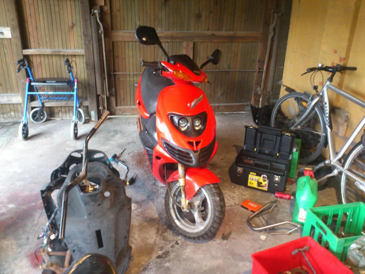 {{currentPhoto.altText}} billede {{currentPhoto.number}}