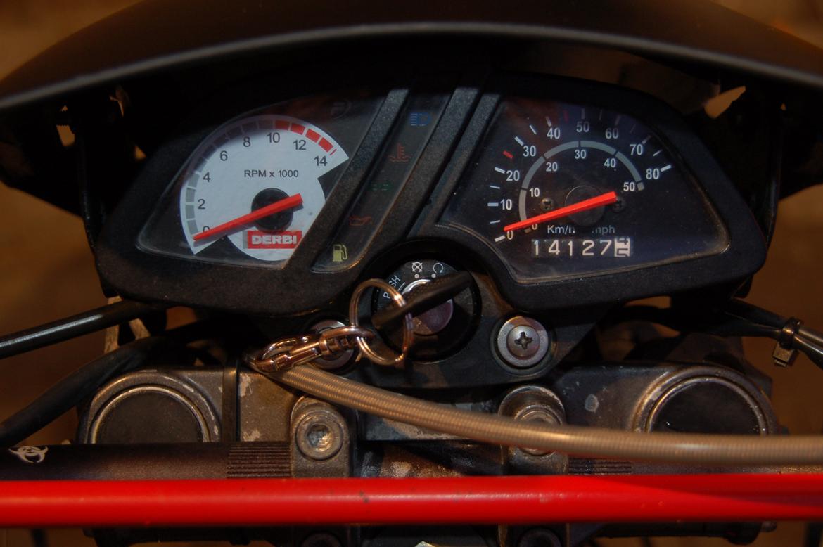 Derbi senda dele der medfølger! billede 20