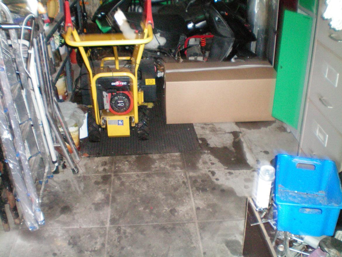 oprydning af skuret billede 8