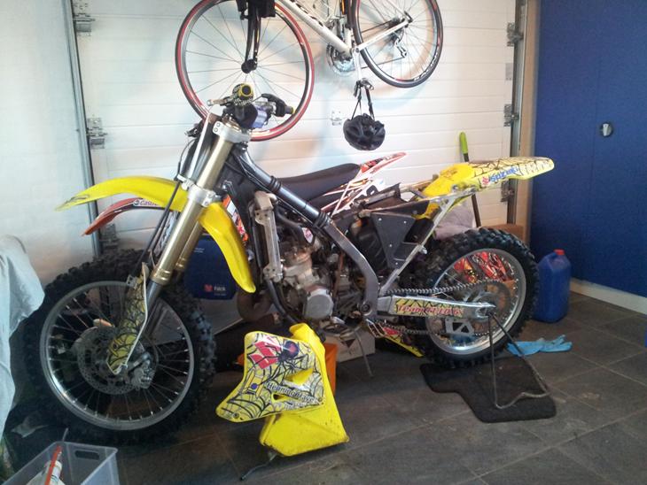 {{currentPhoto.altText}} billede {{currentPhoto.number}}