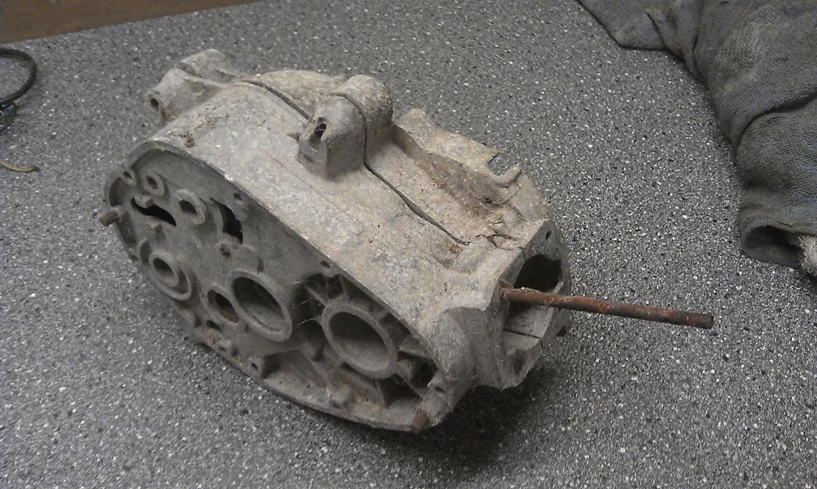 Puch Monza 3 Gear ´77 projekt - Motorblokke iret og grimme billede 2