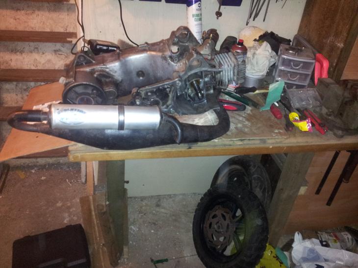 {{currentPhoto.altText}} billede {{currentPhoto.number}}