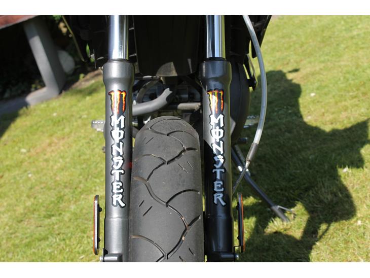 {{currentPhoto.altText}} billede {{currentPhoto.number}}