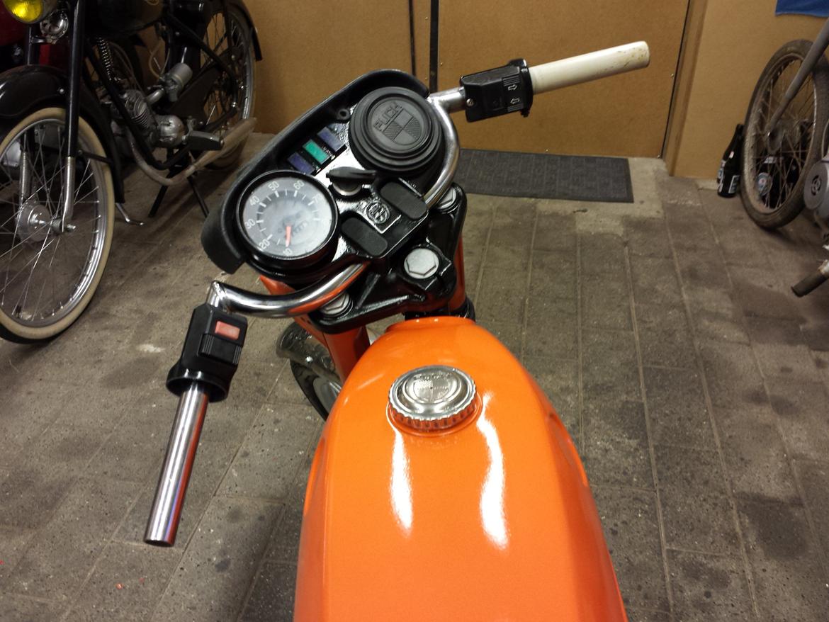 Puch Monza 3 Gear ´77 projekt - Cockpit billede 37