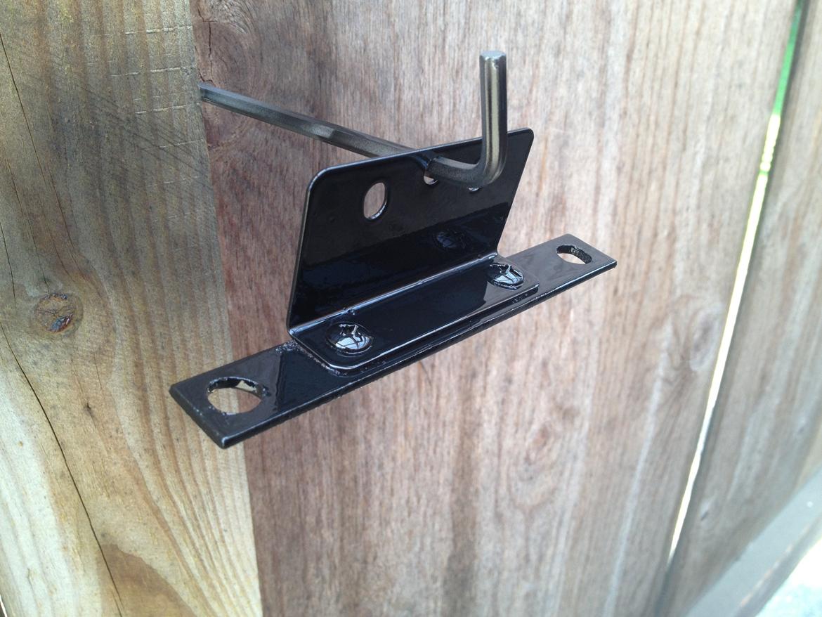 DM klargørelse + opbygning af campingvogn Opdate: 11/17 - Det nederste beslag til køleren. (lige malet) billede 5