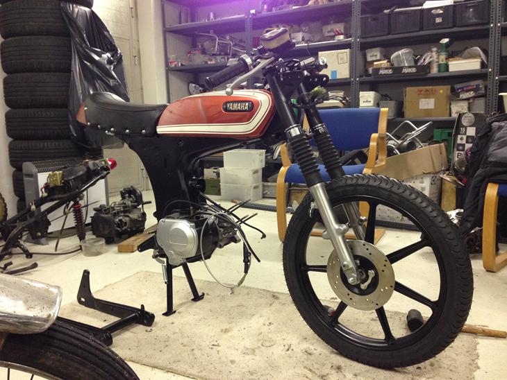 {{currentPhoto.altText}} billede {{currentPhoto.number}}