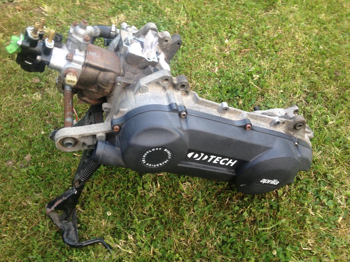 Komplet Aprilia SR50 Ditech motor billede 11