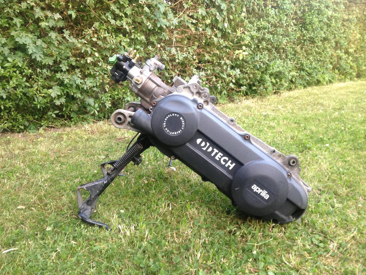 Komplet Aprilia SR50 Ditech motor billede 12