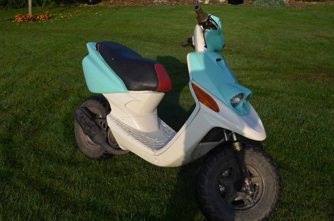 70ccm Yamaha Bws - Den skal skam godt komme på bag-hjul. billede 5