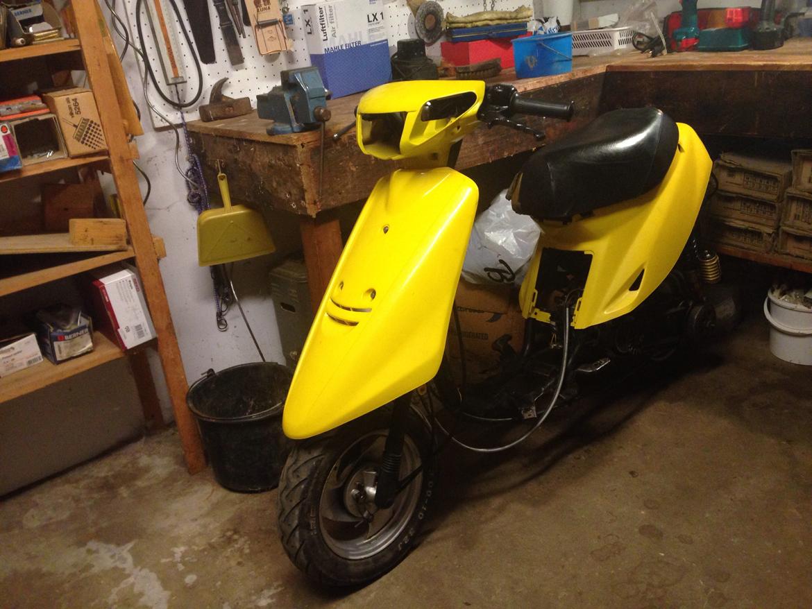 Yamaha Jog FS projekt. - Lættere adskilt, noget renere, og med helt nyt bagdæk. billede 4
