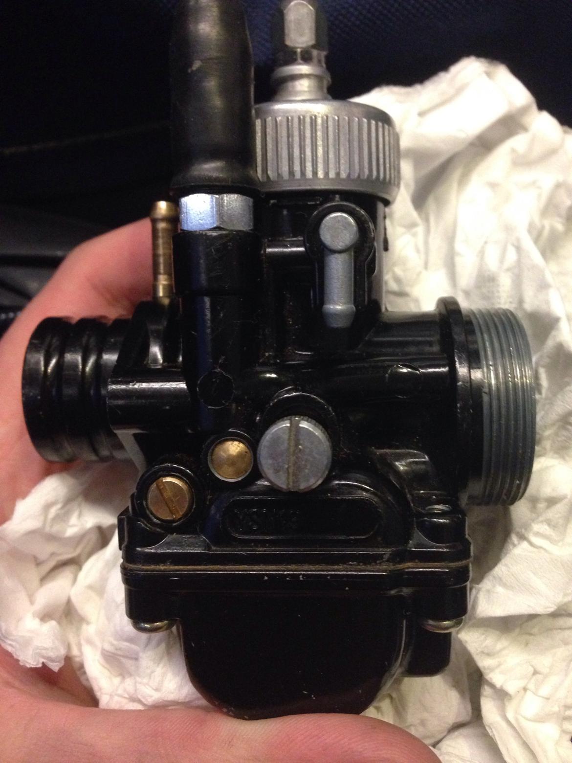 Yamaha Jog FS projekt. - Den nye kaburator, 19mm. billede 9