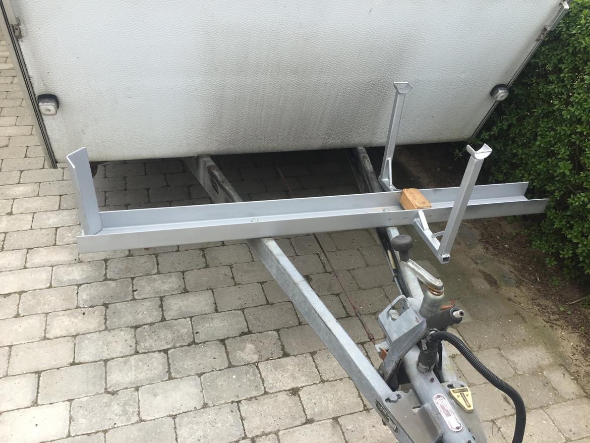 stativ til scooter på campingvogn billede 3