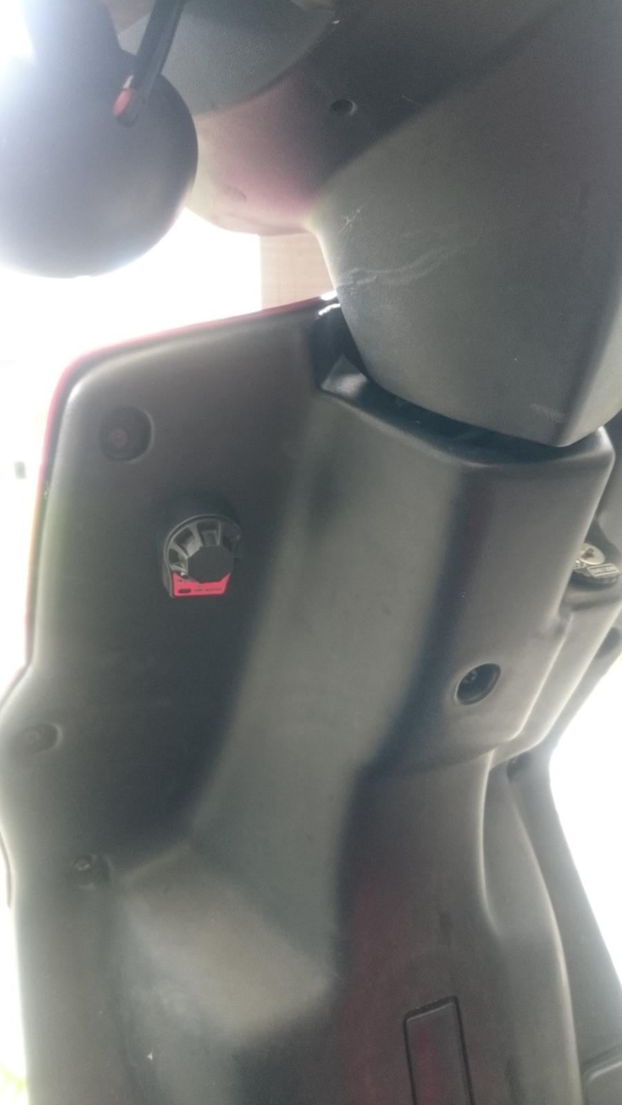 Varme i håndtag - montering - igen forfra. og det virker perfekt :) håber denne guide kan hjælpe. spørg hvis der er noget du vil vide med monteringen. billede 10