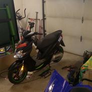 Yamaha jog r projekt