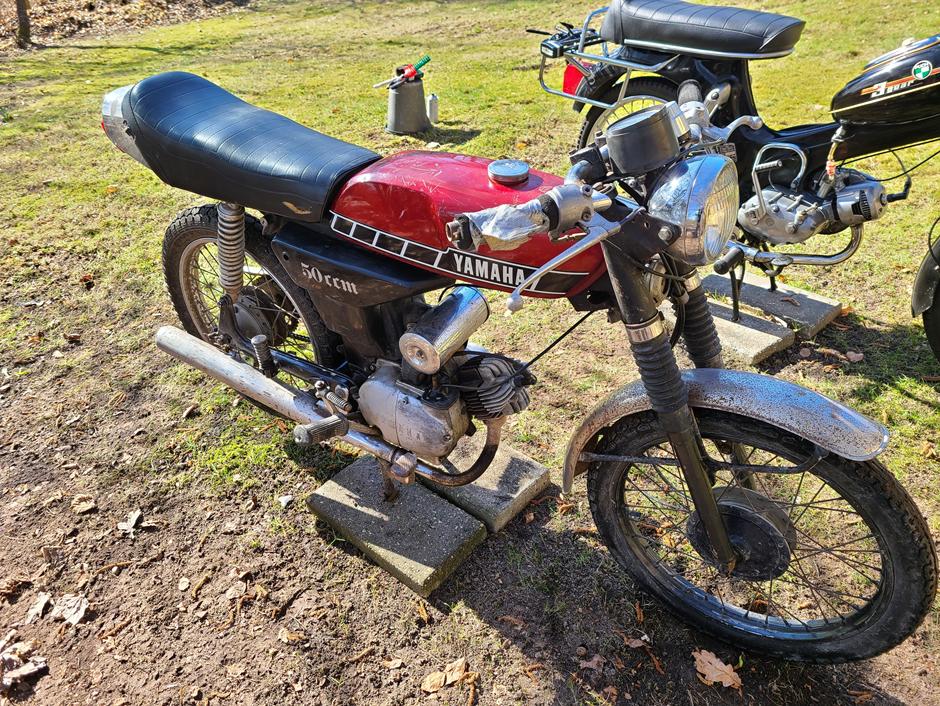 yamaha 4 gear
