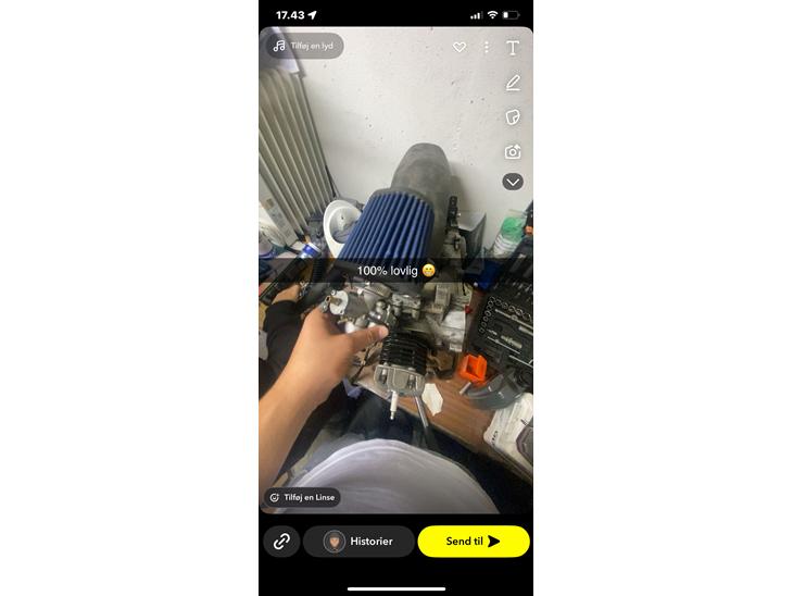 {{currentPhoto.altText}} billede {{currentPhoto.number}}