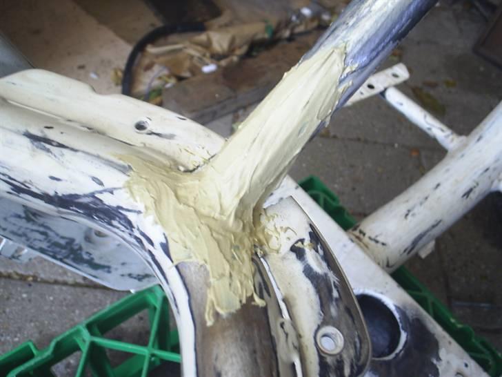 Zip Sprinter - Fik lige en klat spartel der hvor stelforstærkeren er svejset fast billede 4