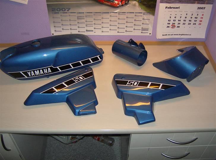 Yamaha fs1 4 gear (Blue Killer!) - Tank, sideskjolde, anderøv og luftfilterkasse autolakeret metallik blå og eftergivet klarlak... autolakering foretaget af Morup Mølle autolak... billede 29