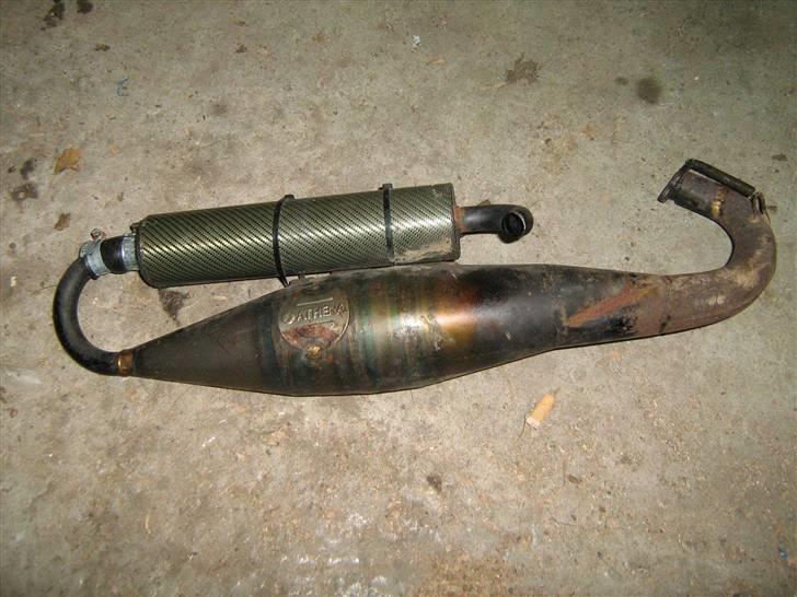 Udstødnings projekt evo vs athena - Athena'en til en stalker/nrg/runner/typhoon/zip 

(FØR) billede 2