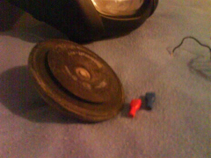 Renovering/styling af Yamaha slider - Horn fra bil, næsten et must når fatter er mekanikker og kan skaffe det gratis:D billede 6