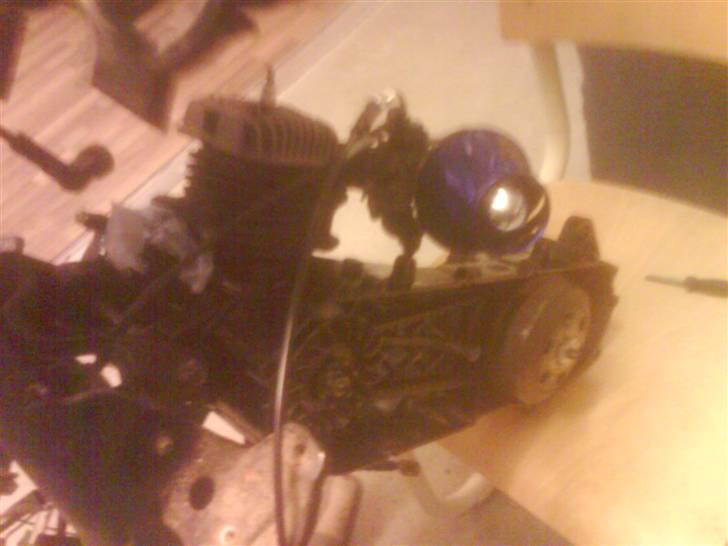 Renovering/styling af Yamaha slider - Blokken på. Havde lidt travlt. andre billeder kommer.. billede 77