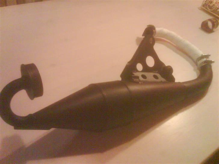 Renovering/styling af Yamaha slider - Udstødningen på spisebordet billede 93